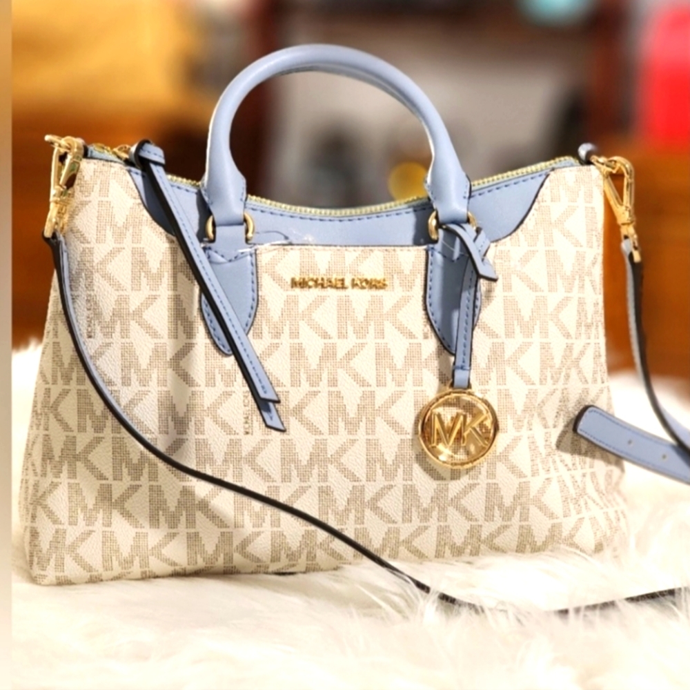 NEW! Michael Kors Pale Blue Leather & Vanilla Monogram Austen Small Satchel - Picture 2 of 8